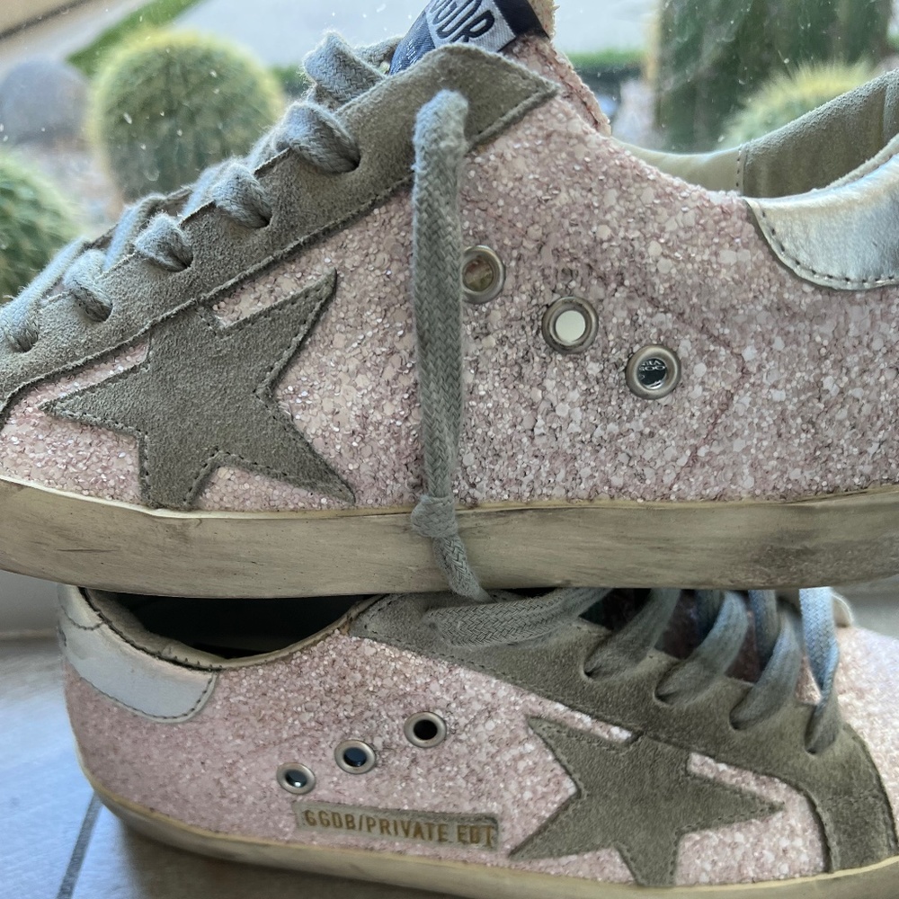 Authentic Private Collection Woman’s GOLDEN GOOSE Glitter Superstar